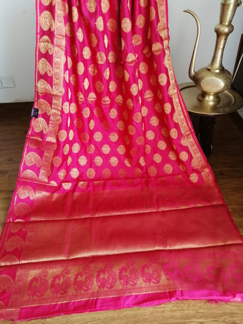 Pure Banarasi Dupion Silk Saree in Rani Colour with Traditional Zari Butis and Heavy Aanchal