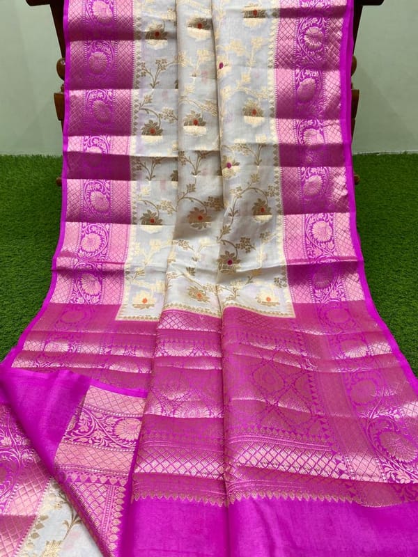 Banarasi Georgette Saree in Light Grey with Jaal Work and Contrast Rani Pink Border and Anchal