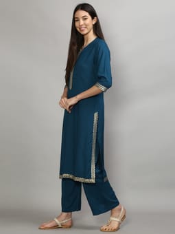 Solid Kurta With Palazzo Closer Two