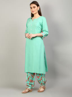Solid Kurta With Harem Pant Closer Two