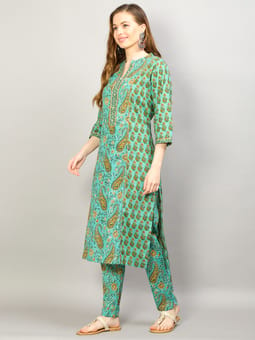 Floral Kurta With Trouser Closer One