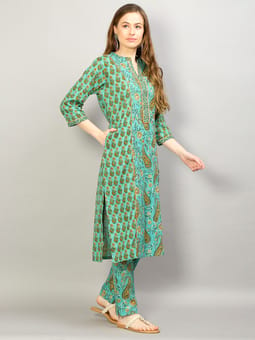 Floral Kurta With Trouser Closer Two