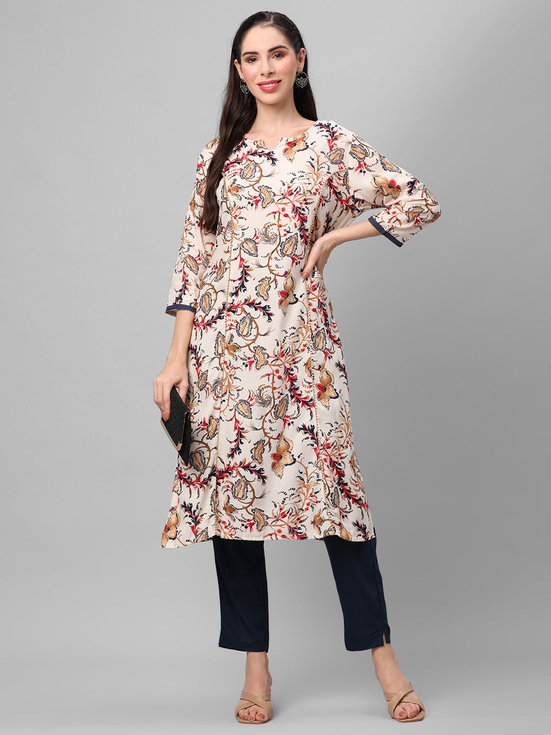 Floral Printed Kurta With Trouser Front