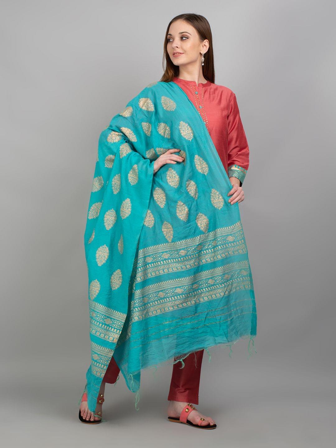 Solid Kurta Trouser Dupatta Front