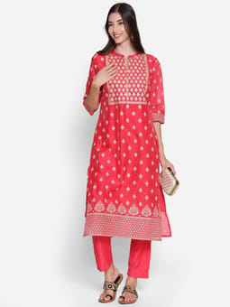 Floral Printed Kurta With Trouser Closer Three
