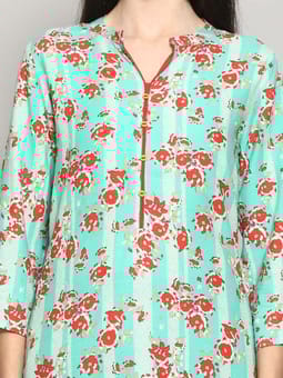 Floral Print Kurta Closer Three