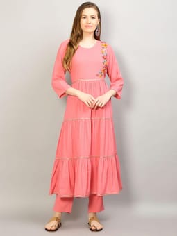 A Line Kurta Trouser Dupatta Closer Three
