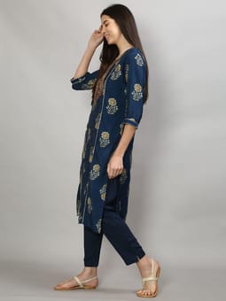Printed Kurta Pant With Dupatta Closer One