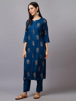 Ornamental Kurta With Pant First Closer