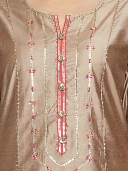 Solid Kurta With Pant Third Closer