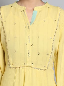 Solid Kurta Inner Sharara With Dupatta Third Closer