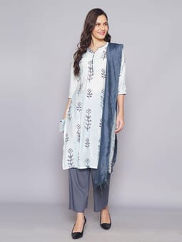 Floral Kurta Pant Dupatta Front