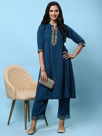 Women Blue Embroidered Kurta With Comfort Pant