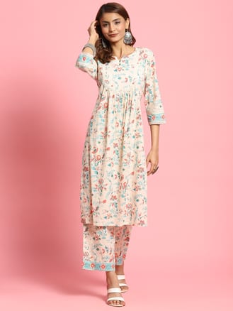 Women Off White Floral Print Kurta With Comfort Pant