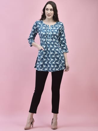 Women Liva Rayon Blue Floral Print Tunic