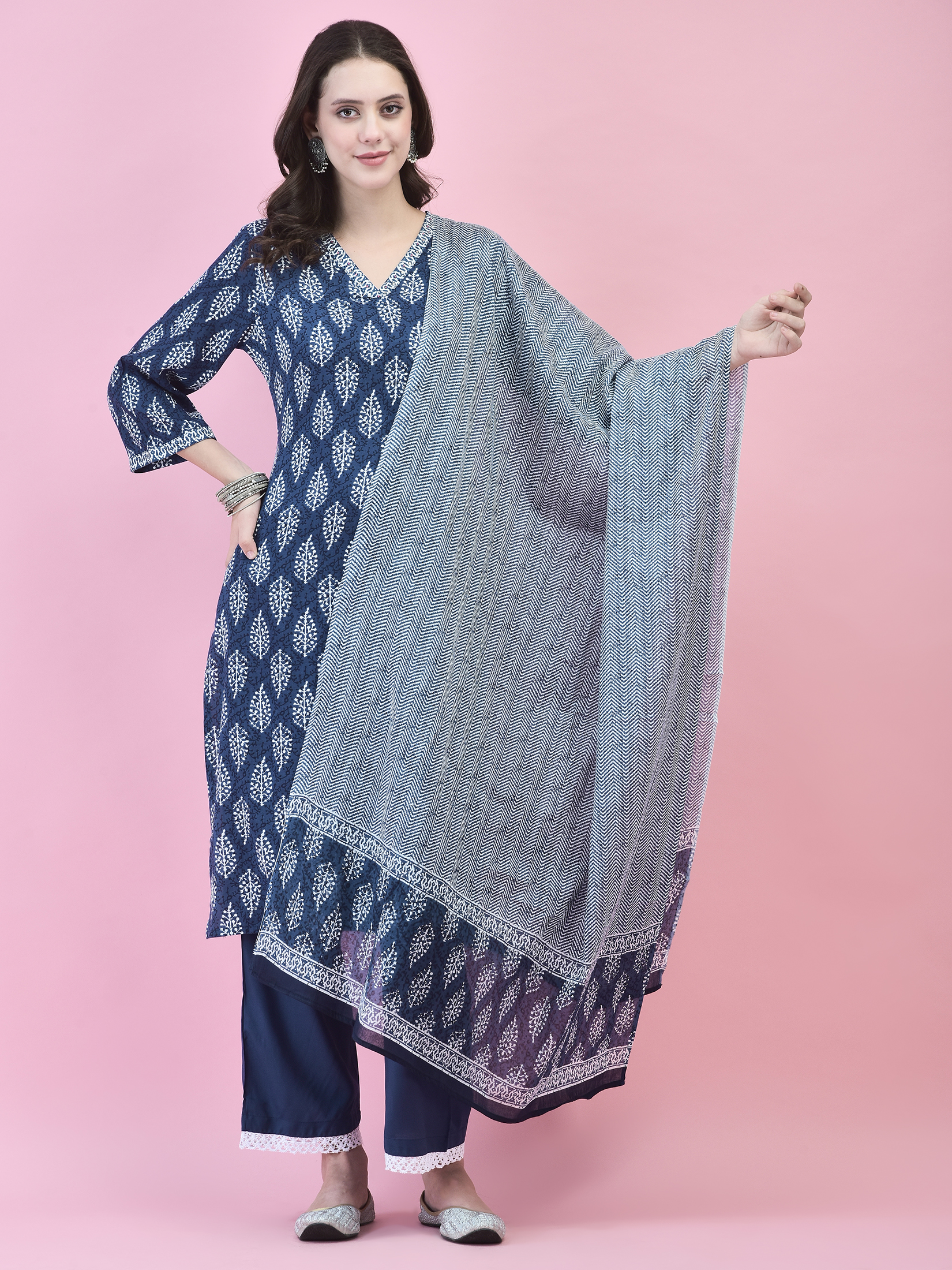 Modern Dupatta with Minimalist Kurta