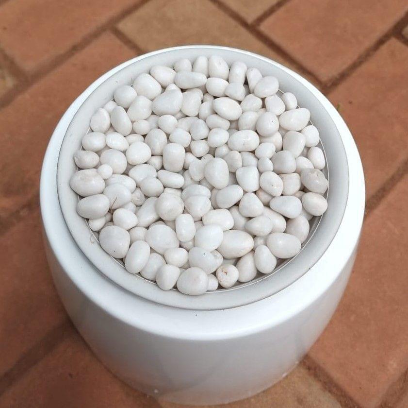 Decorative White Small Pebbles - 1 kg