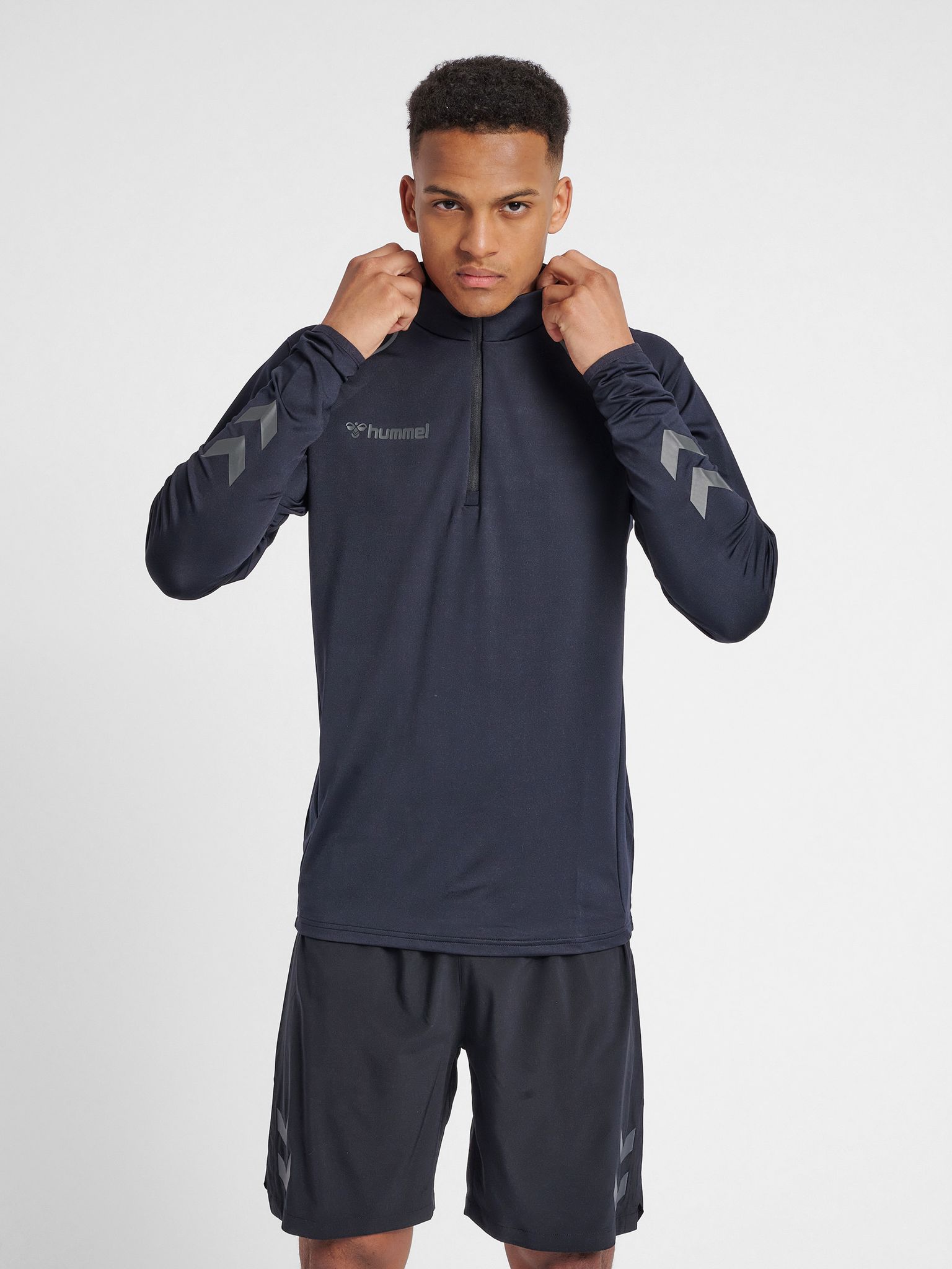 hmlAUTHENTIC PRO HALF ZIP SWEAT