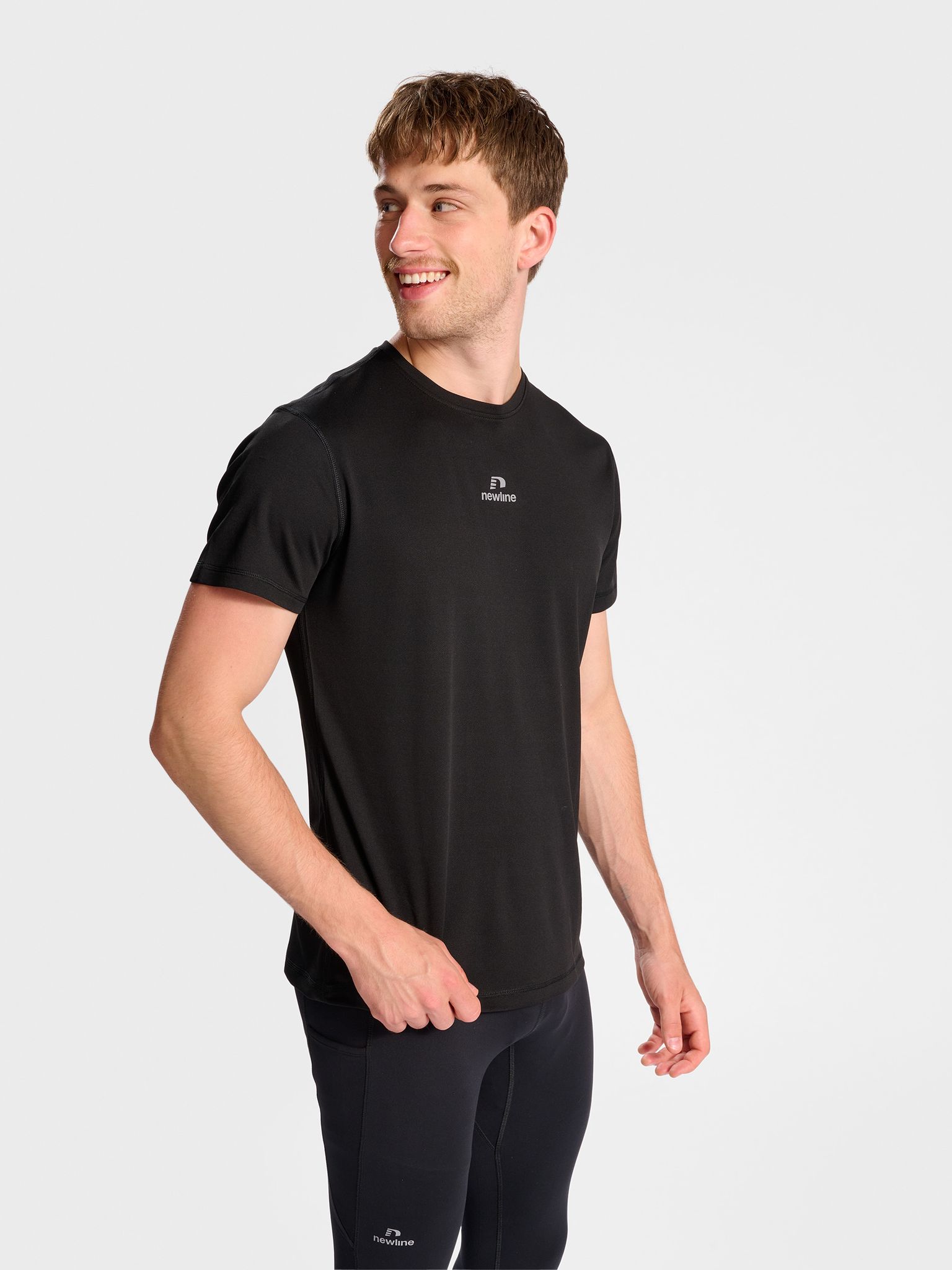 nwlBEAT POLY TEE