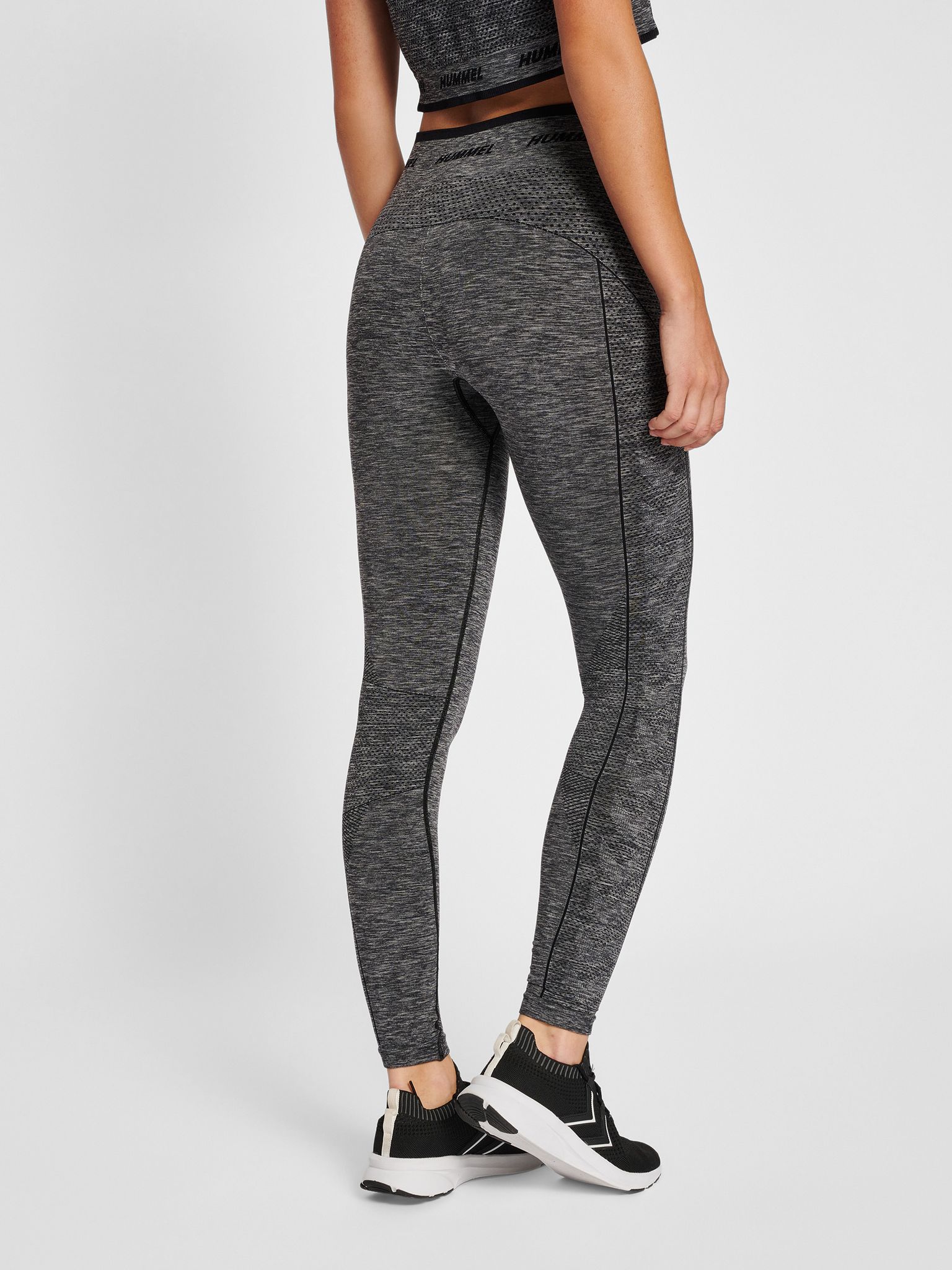 hmlTE CAMI SEAMLESS MW TIGHTS
