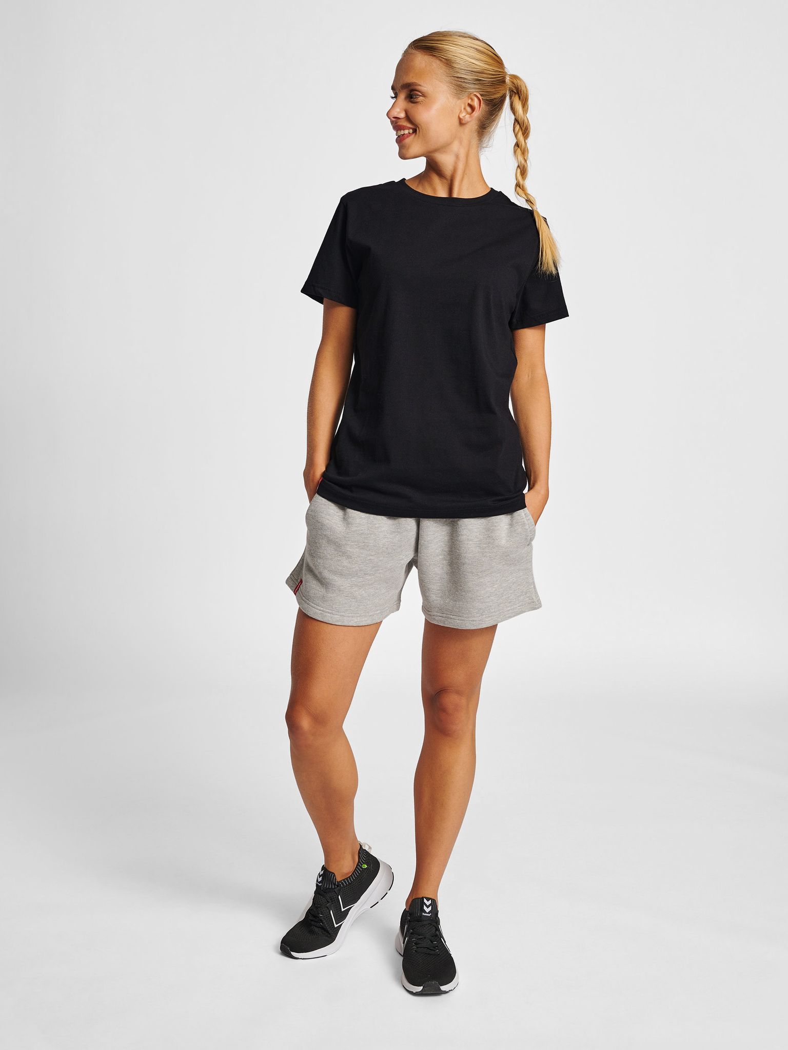 hmlRED HEAVY T-SHIRT S/S WOMAN