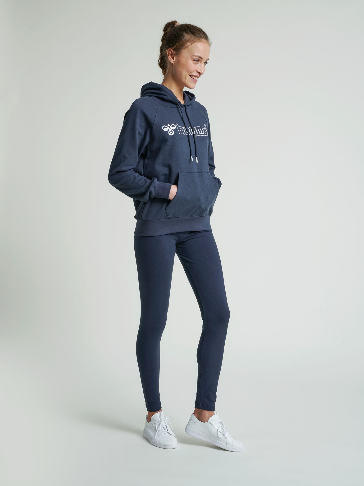 hmlNONI HOODIE