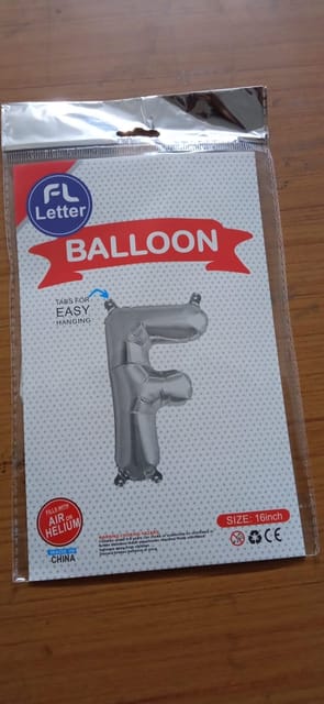 foil letter balloon (F) silver