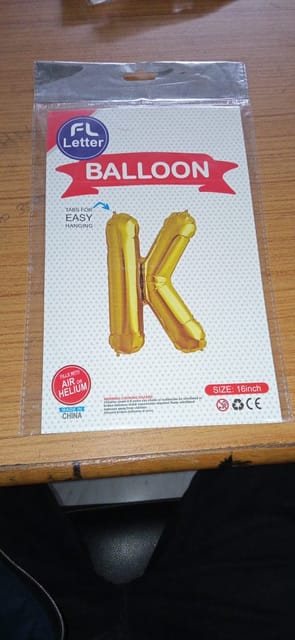 foil letter balloon (K) golden