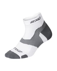 2XU Vectr Light Cushion 1/4 Crew Compression Socks WHT/GRY