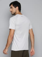 Alcis Men Printed Slim Fit Running T-shirt