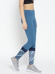 Alcis Women Teal Blue Solid Running Tights with Printed Detail - Quick-Dry