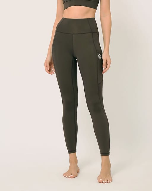 Kosha Yoga buttR Yoga Pants - Midnight Black