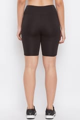 Clovia Snug Fit Active Shorts in Black - Quick-Dry