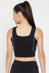 Clovia Medium Impact Padded Wirefree Sports Bra