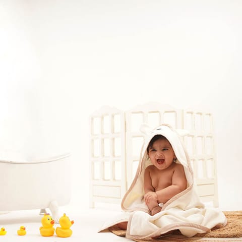 Greendigo Baby Organic Cotton Hooded Towel - Mr Bear
