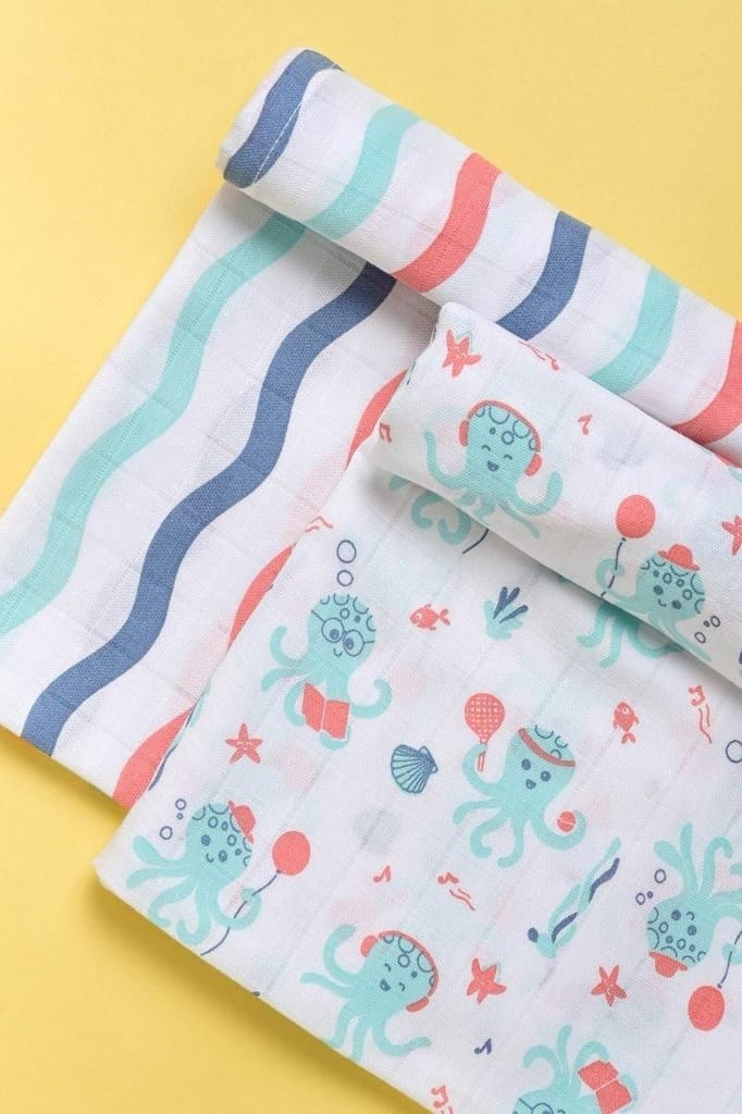 Kaarpas Ocean Dive organic muslin cotton swaddle 2 pack: Octopus, Dreamy Waves