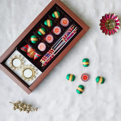 DIBHA-RUCHOKS Diwali Premium Cracker Chocolates  Gift Pack with 2 Pearl Candles 220g P2+2