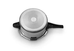 Butterfly Standard Aluminium Pressure Cooker, 5 Litre, Silver (C1822A00000)