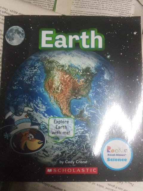 Scholastic News Non-Fiction Readers: The Earth