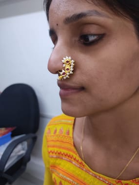 Pearl Nath- Unique Designer Nath Golden Finish
