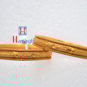 Traditional Matte Finish Bangles Dot Design
