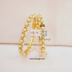 Gopi Tode Maharashtrian Pearl Bangles