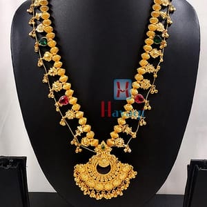Kolhapuri Saaj in Temple Pendant Micro Gold Finish