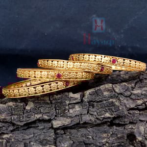 Bangles And Kangans Delicate Design