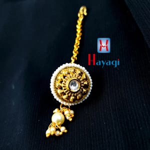 Maang Tika/ Borla Bindi Golden Kundan