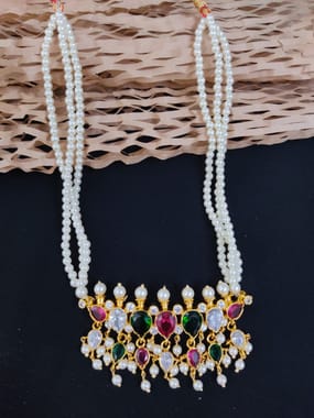 Tanmani Haar 7 Stone Pendant Short Haar