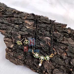 Green Stone Short Mangalsutra With Fancy Pendant