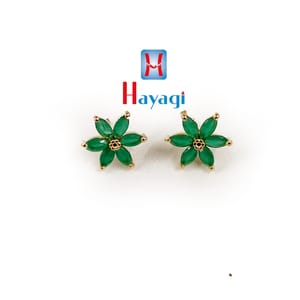 Stud- Emerald Green Stud Flower Design Online