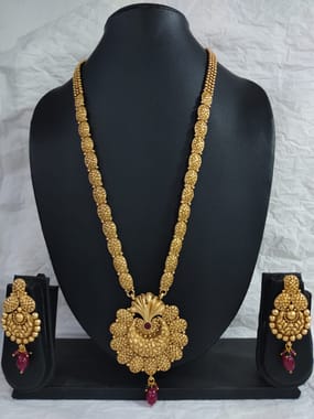 Rajwadi Long Necklace Broad Chaand Pendant