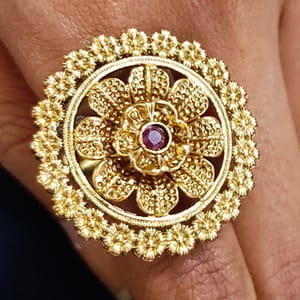 Rajwadi Finger Ring- Round Floral Design